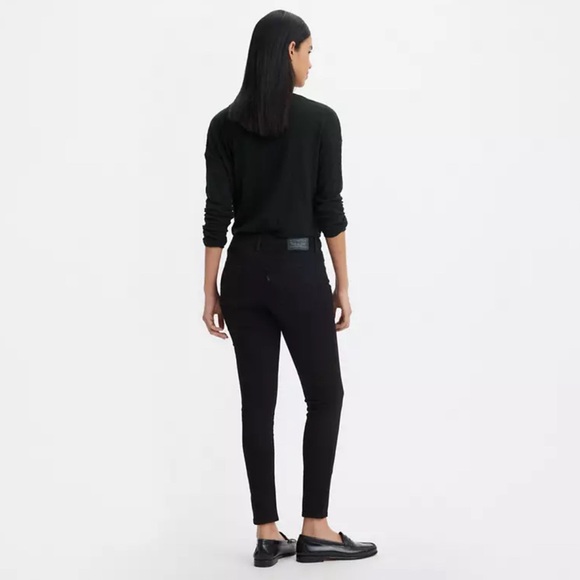 NWT Levi's Women’s 711 Skinny Jeans - Picture 5 of 8